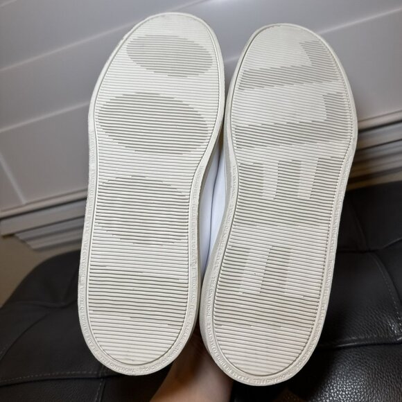 Thousand Fell Lace-up Women's Size 8 White Sneakers - Picture 9 of 9